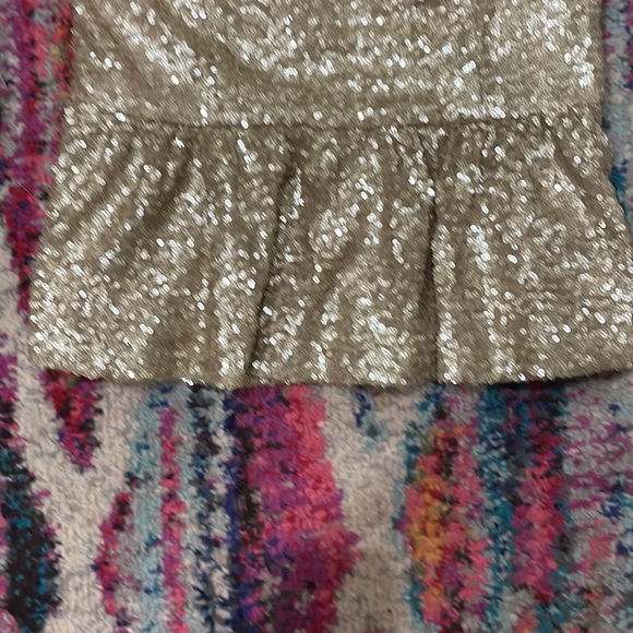 Strapless Gold Sparkle Peplum Top - Picture 10 of 13